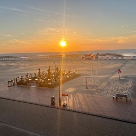 Appartement Seaview Koksijde Luaran gambar