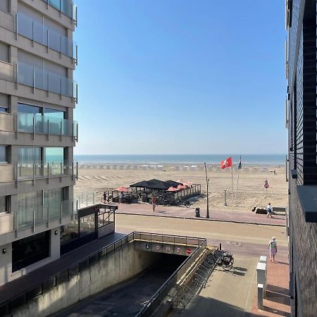 Appartement Seaview Koksijde Luaran gambar