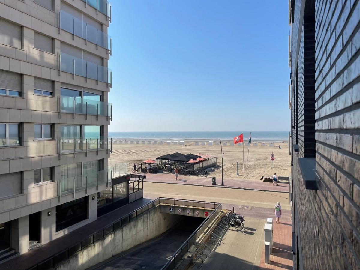 Appartement Seaview Koksijde Luaran gambar